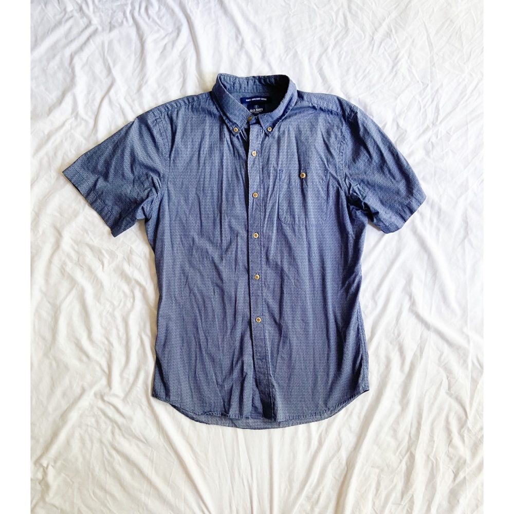 Old Navy Men’s Short Sleeve Dress Shirt